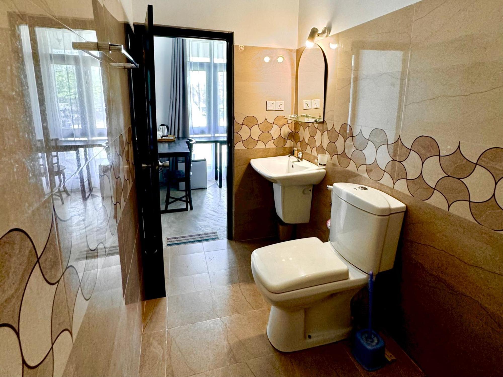 Neo Bay Hotel Weligama Luaran gambar