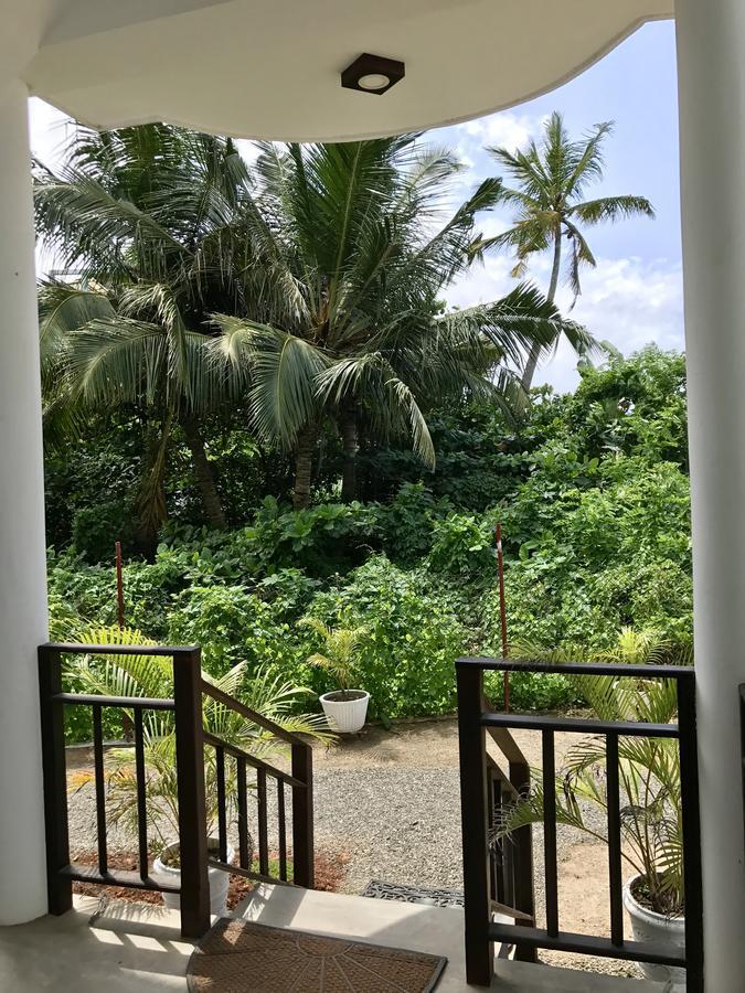 Neo Bay Hotel Weligama Luaran gambar